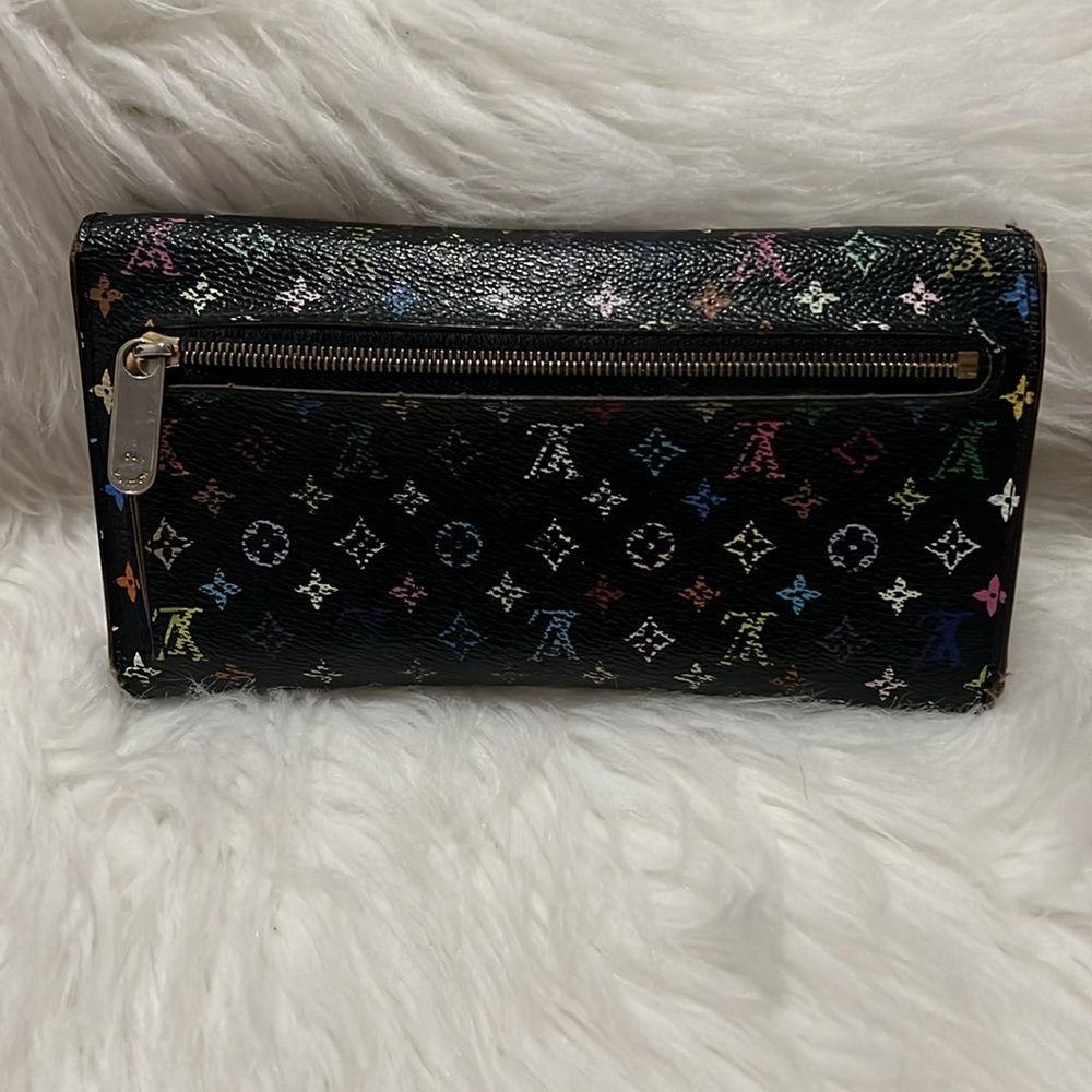 Louis Vuitton wallet, used, but still has a lot of life. 100% authentic. MI0068 - Picture 4 of 16